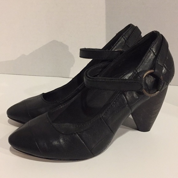 True Religion Handmade Black Leather Eva Heels - Picture 2 of 5